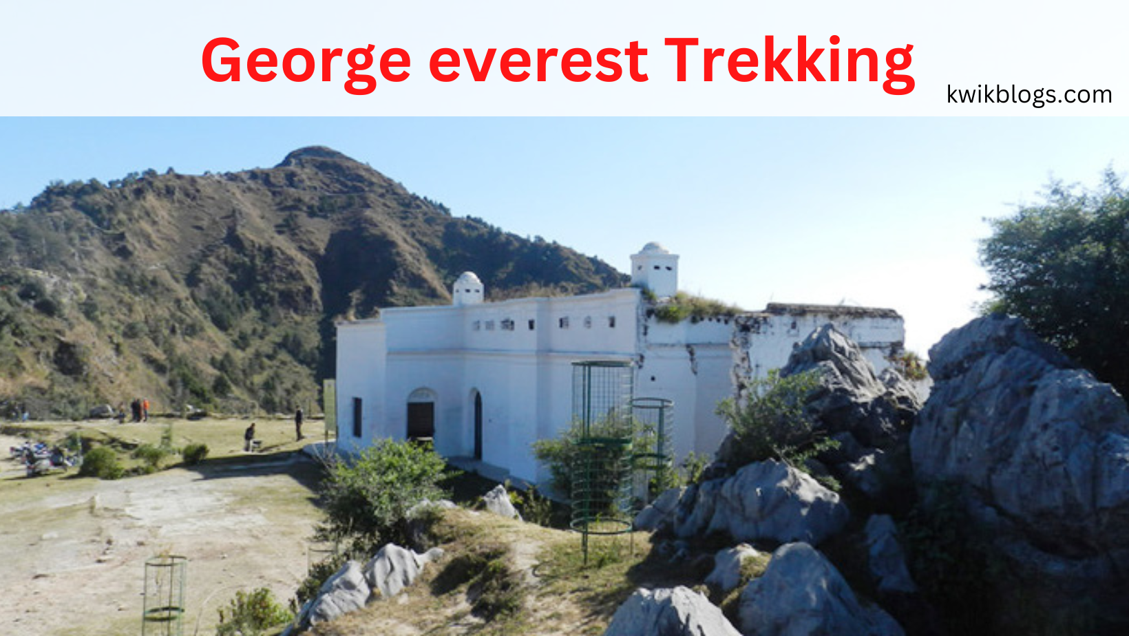 George Everest trekking